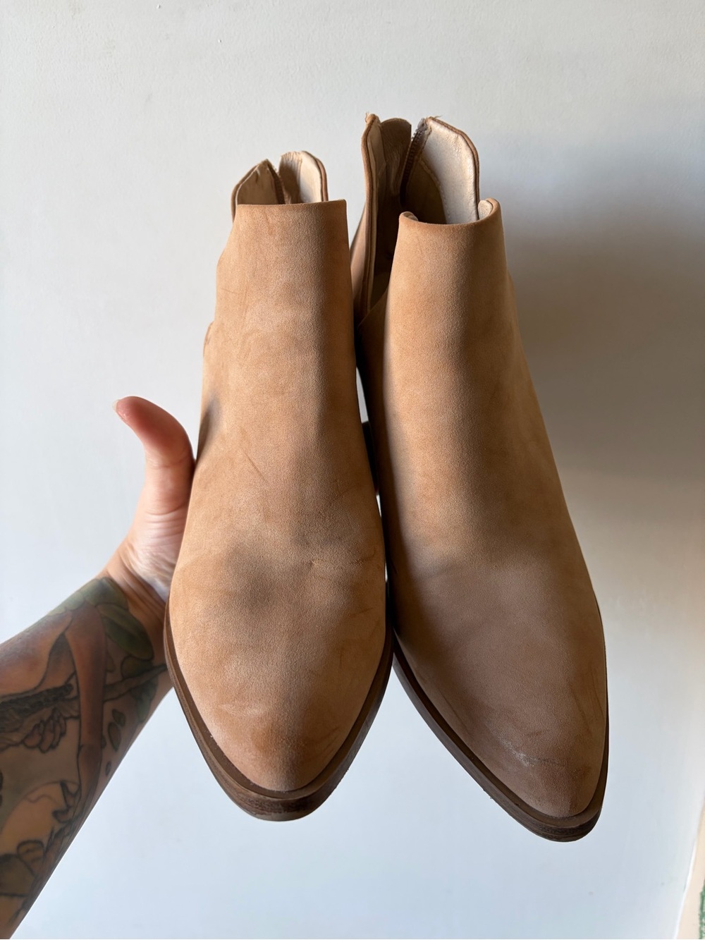 MySoft Women’s Size 8 Tan Pointed Toe Cutout Ankle Booties Block Heel